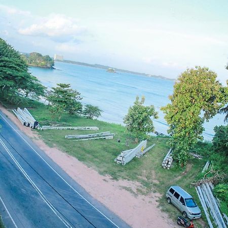 Htn Bay Resort Weligama Ngoại thất bức ảnh